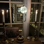 Wiegand - A With A View Bed & Breakfast 3*