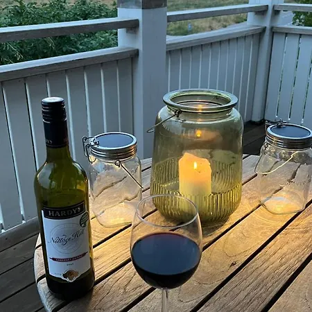 Wiegand - A With A View Bed & Breakfast