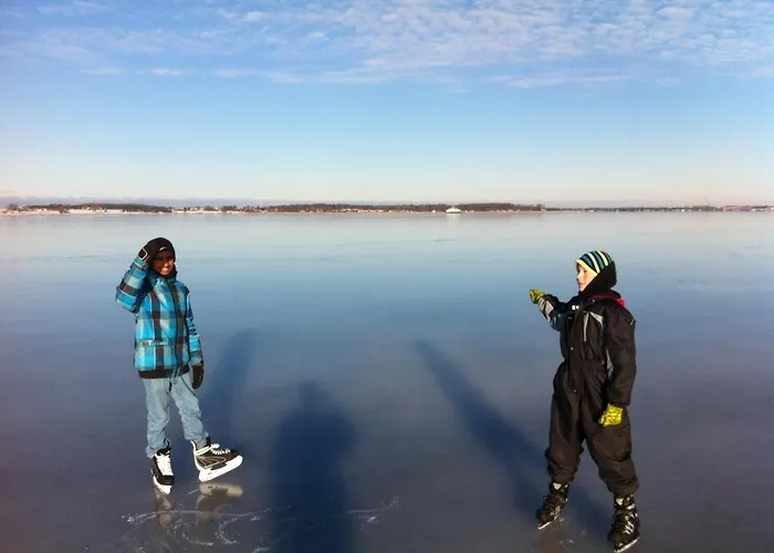 Wiegand - A With A View Bed & Breakfast Holbæk