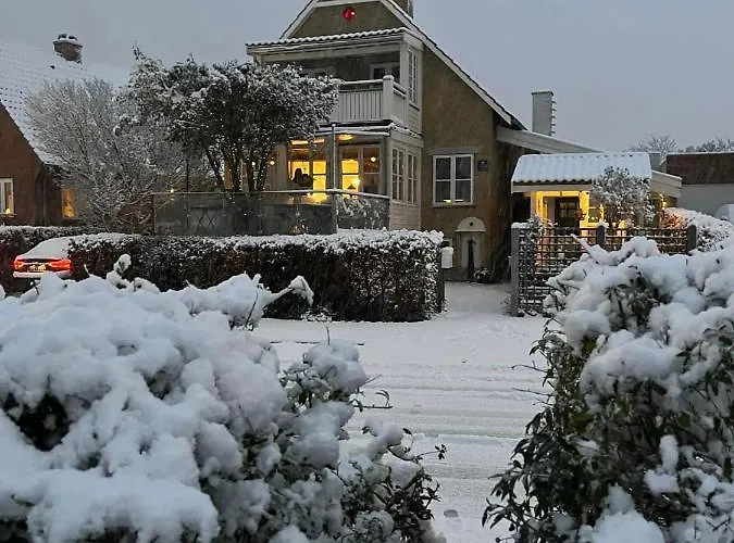 Wiegand - A With A View Bed & Breakfast Holbæk