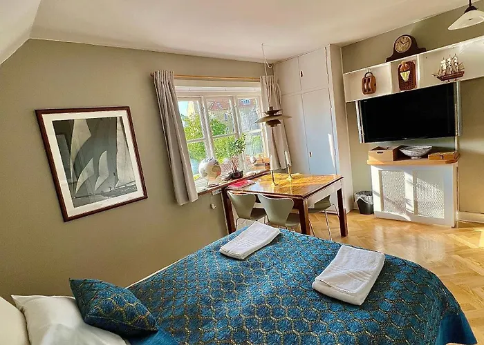 Wiegand - A With A View Bed & Breakfast Holbæk